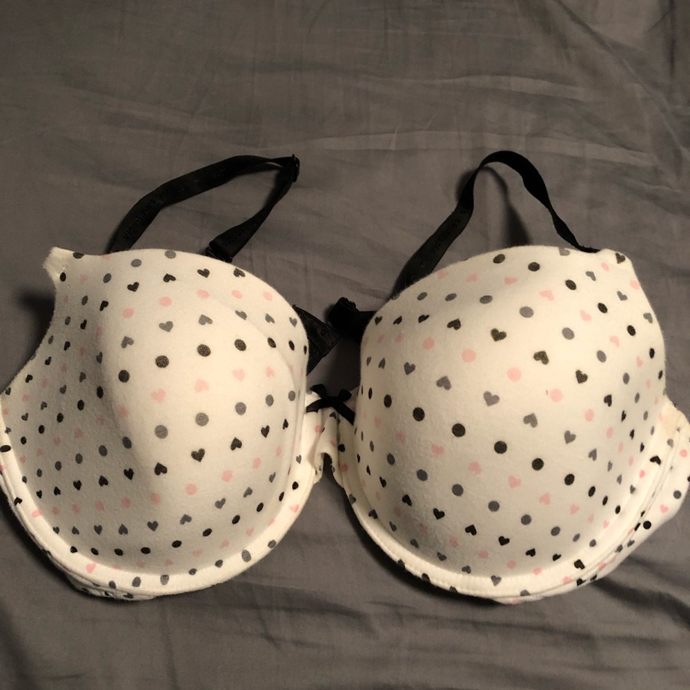 Victoria’s Secret Bra